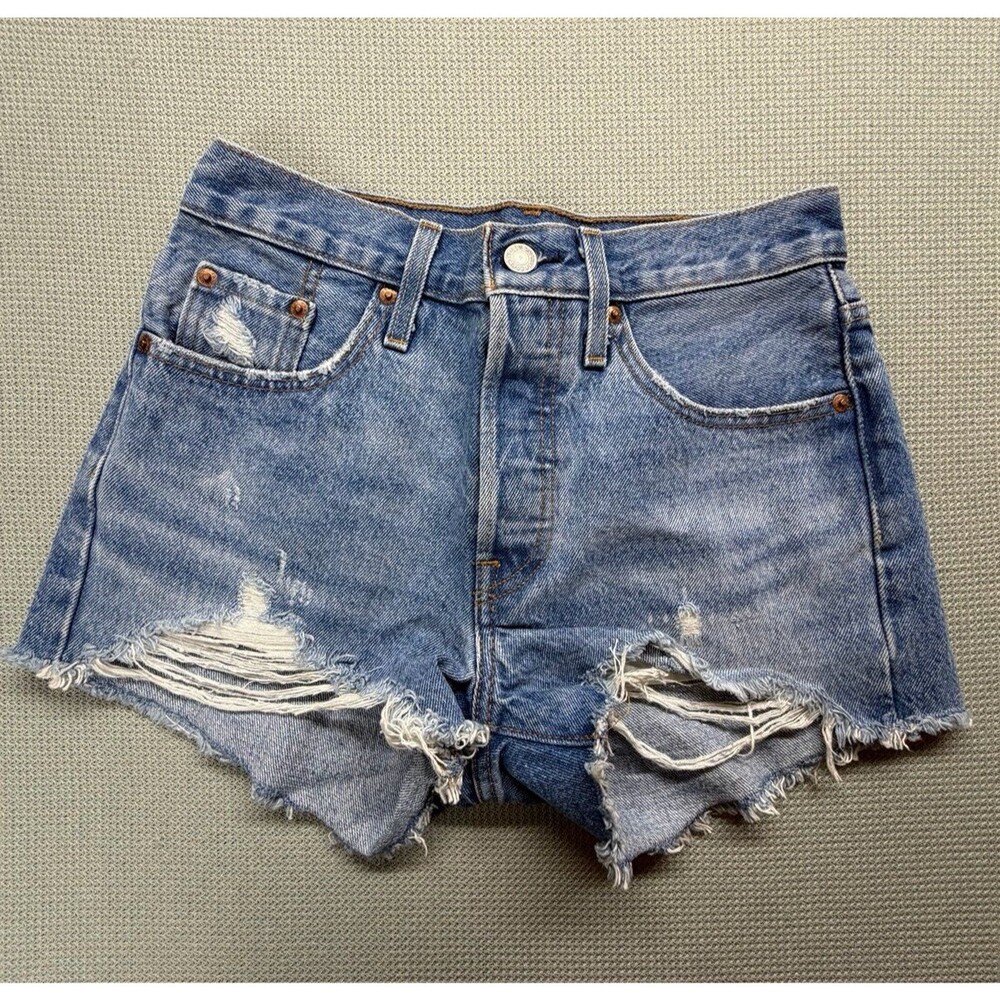 Levi’s 501 Denim Shorts - size 25